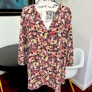 Ava & Viv top Size 2X V Neck